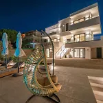 Alhena Pavilion Villa